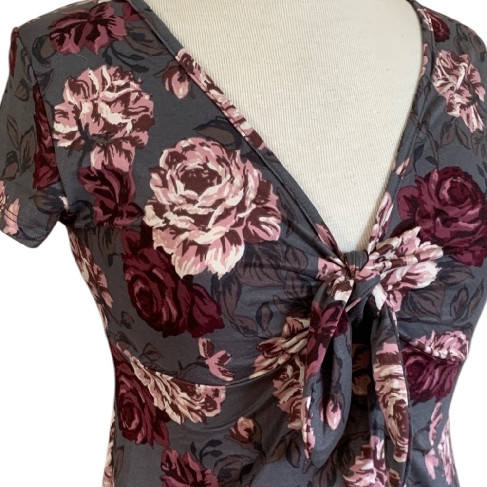 REBEL SUGAR Medium Floral Gray Burgundy short sleeve dress - Picture 10 of 16